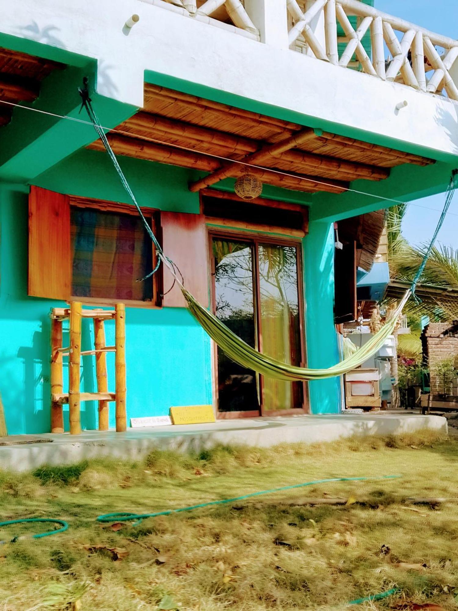 Hostal Puerto Engabao "El Surf Shelter" الغرفة الصورة